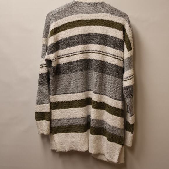 Stitch Fix Pink Clover Women's Millicent Size Medium Tunic White Green Gray - Picture 10 of 13